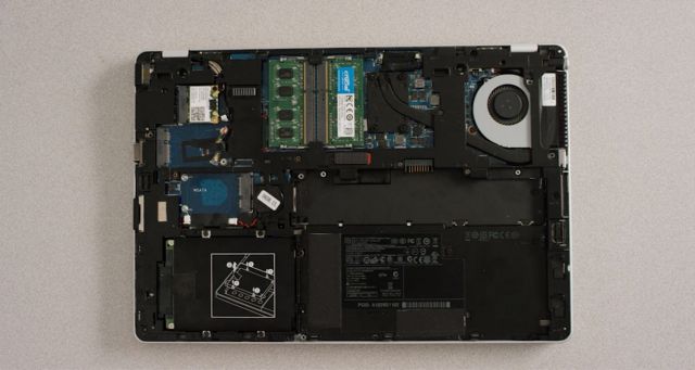 How to Install an SSD in your Laptop Crucial IN